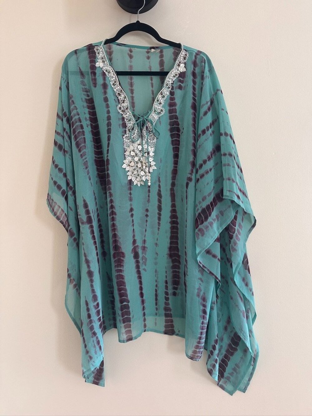 Caftan new without tags